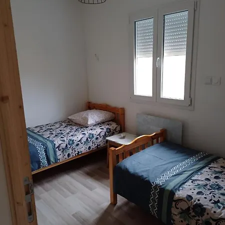 Maison Emilion Holiday home *